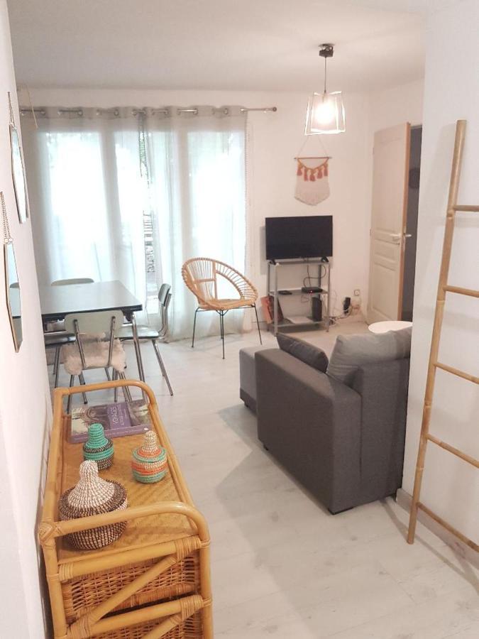 Vintage Home LʼIsle-sur-la-Sorgue Extérieur photo